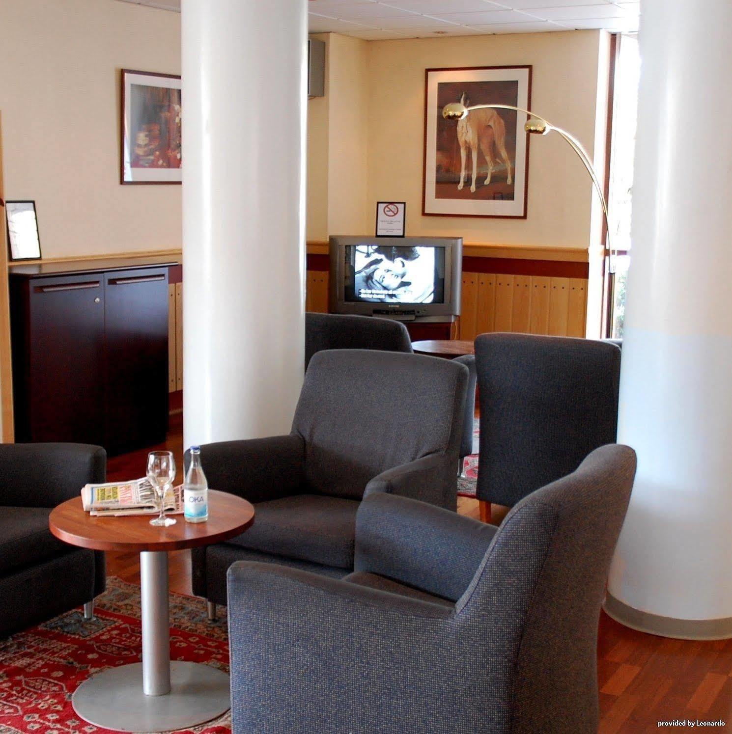 Hotel Oxeloesund Интерьер фото